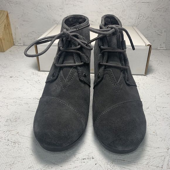 Toms Womens Suede Wedge Booties Desert Gray Sz 9 Heel Lace Up Minimalist - Picture 4 of 14